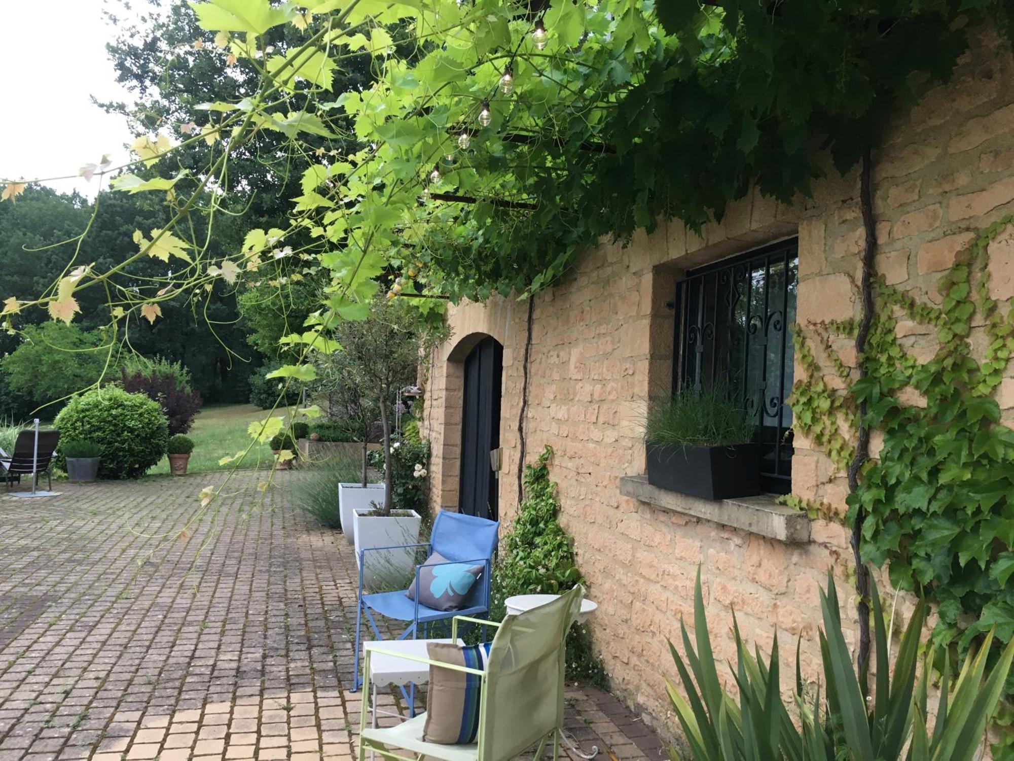 Chambre De Madel Bed & Breakfast ดอมม์ ภายนอก รูปภาพ